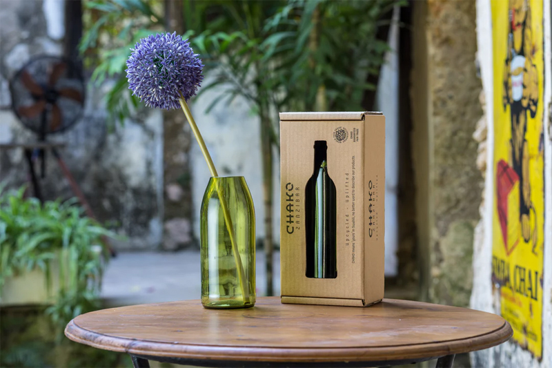 Vaasje gemaakt van upcycled glass